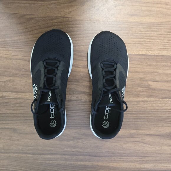 Topo Athletic ST-5, Women's 9, Black - Picture 2 of 9